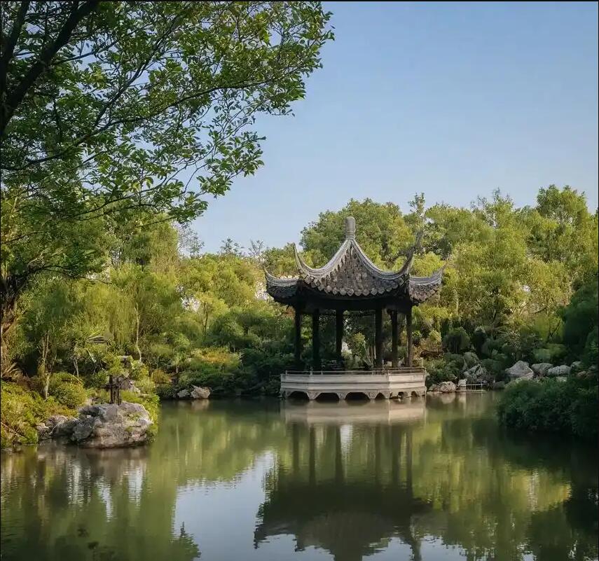 广西雨寒房地产有限公司